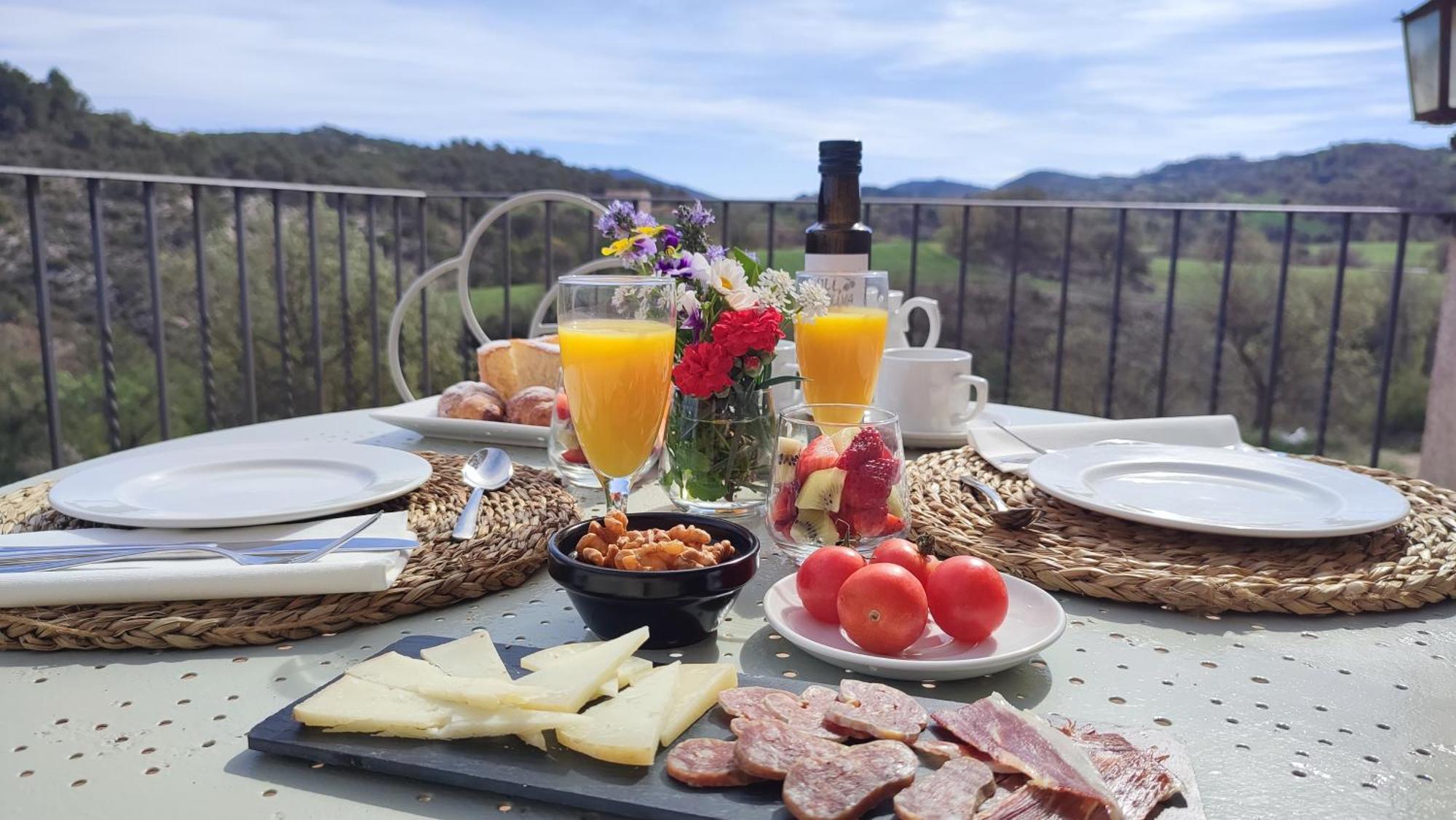 Cal Ros Bed & Breakfast Calonge de Segarra Exterior photo