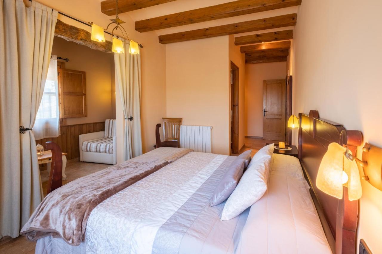 Cal Ros Bed & Breakfast Calonge de Segarra Exterior photo